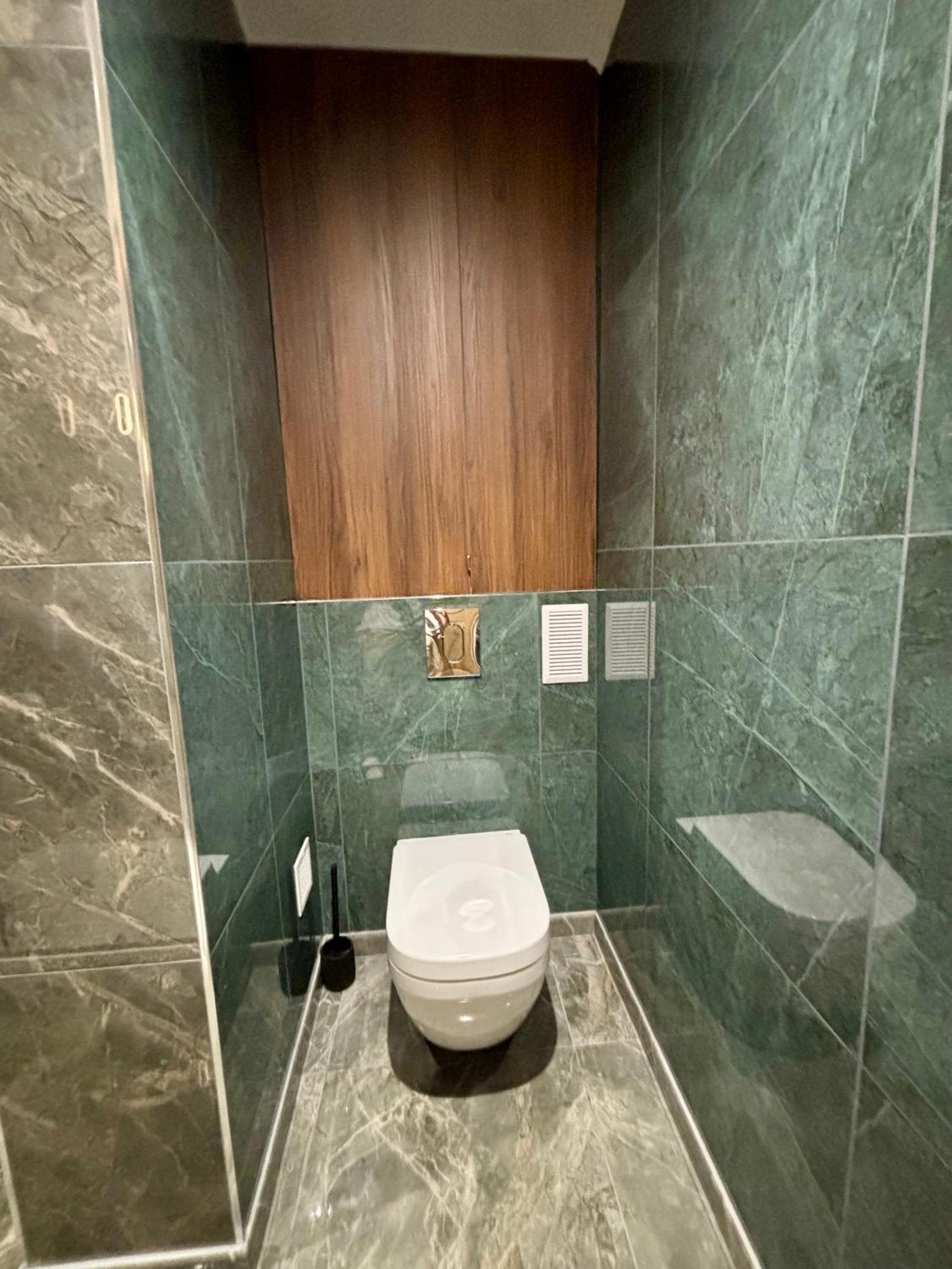 5*, Vue Et Acces Appartement