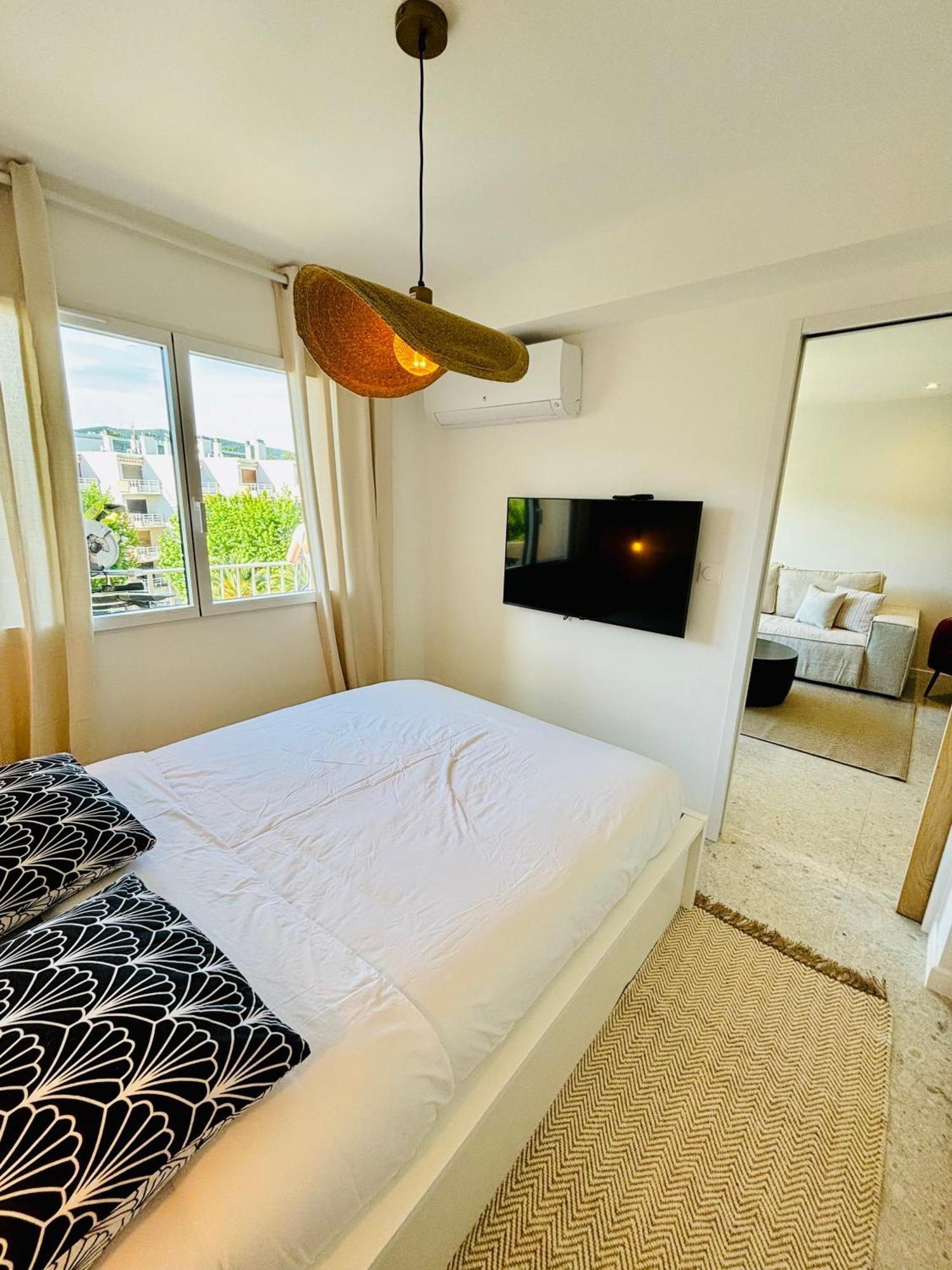 Apartment 5*, Vue Et Acces *
