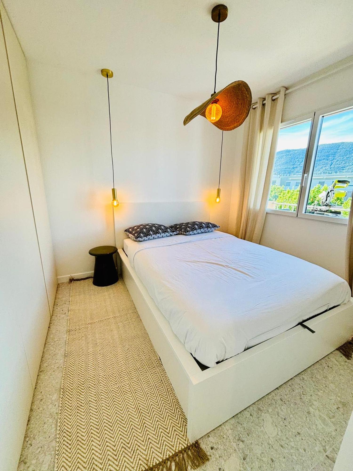 5*, Vue Et Acces Cavalaire-sur-Mer